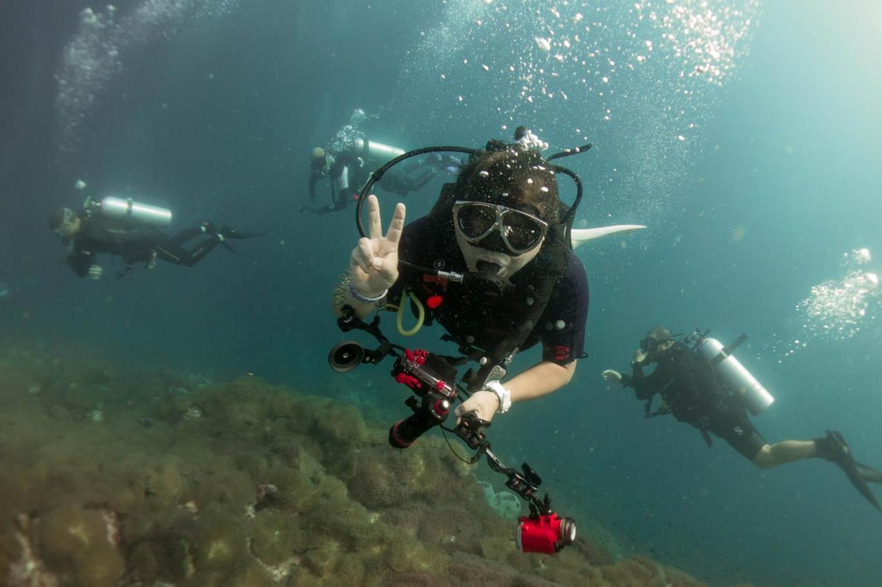 Divers House タオ島 エクステリア 写真